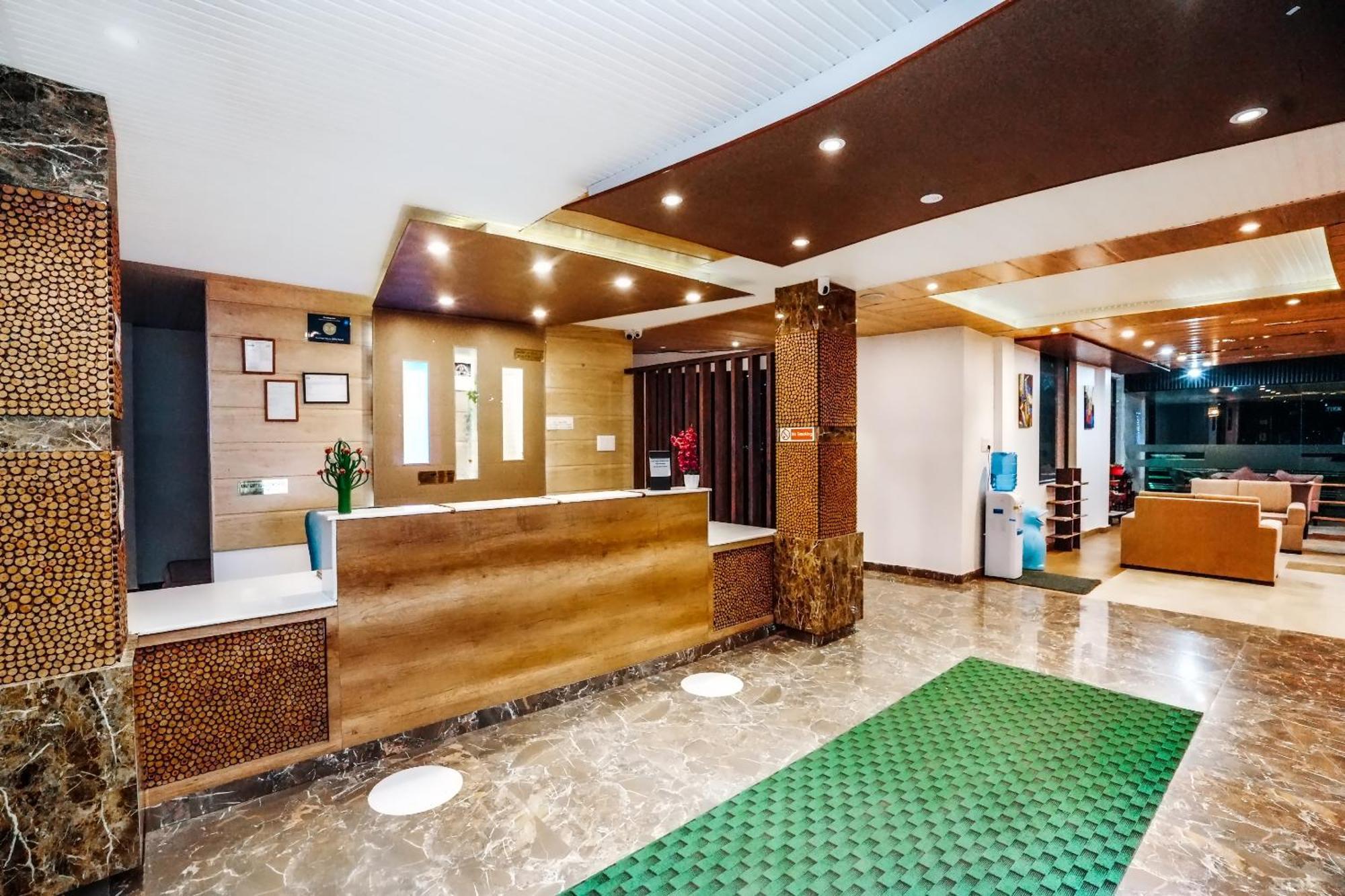 Aachman Nature Valley Resort Mashobra By Naina Staycation- Private Parking - Balcony And Valley View Rooms Shimla Exteriör bild