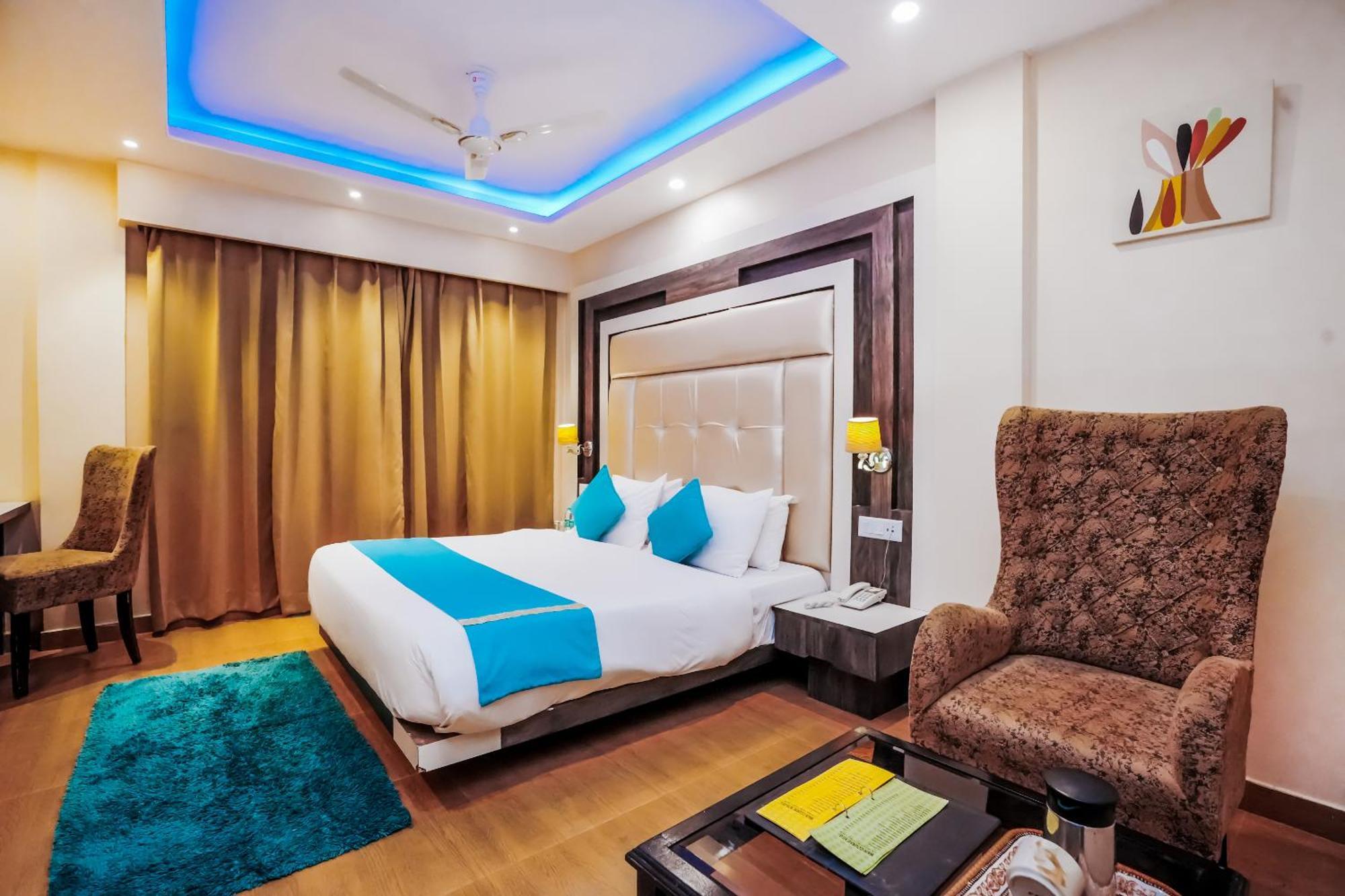 Aachman Nature Valley Resort Mashobra By Naina Staycation- Private Parking - Balcony And Valley View Rooms Shimla Exteriör bild