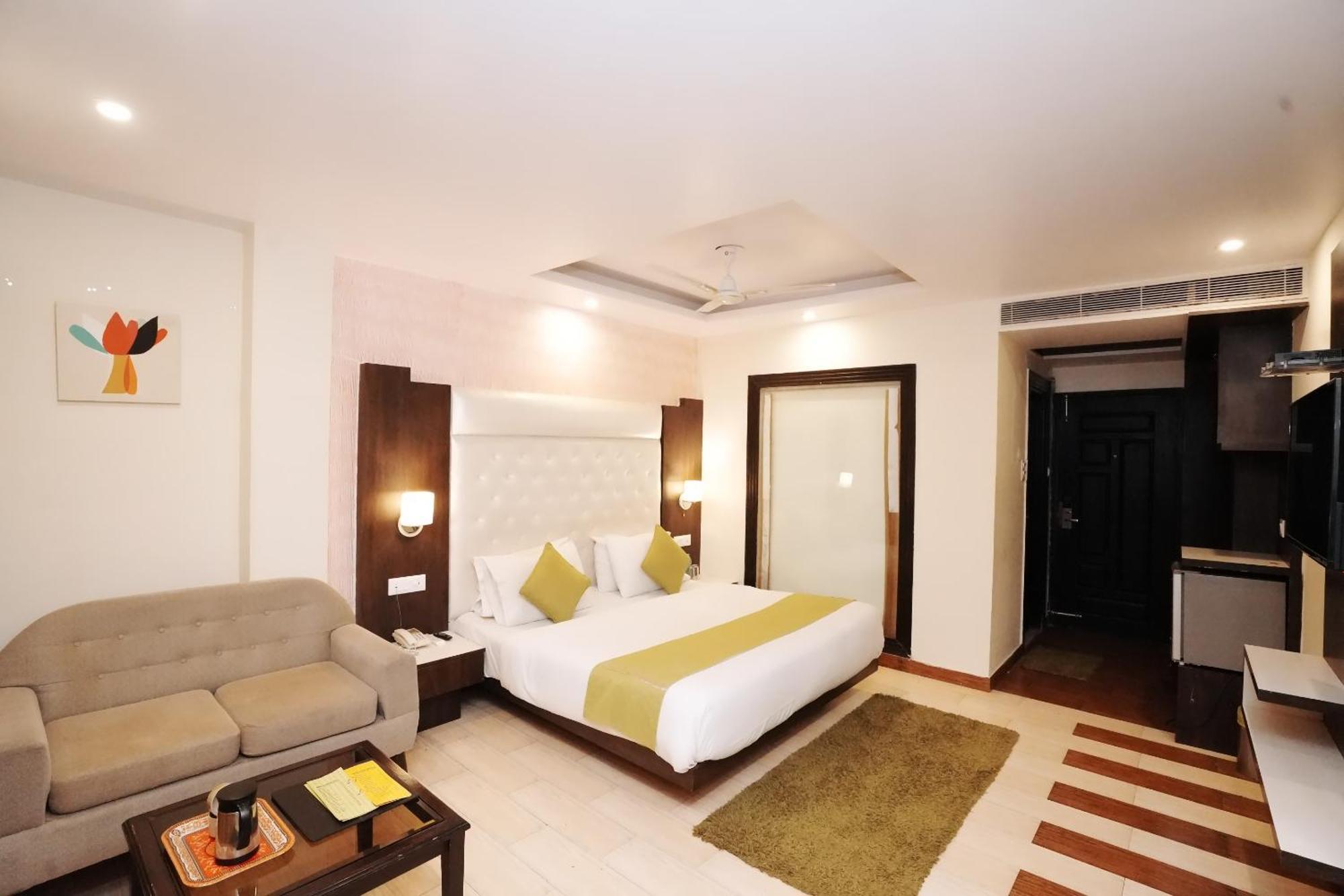 Aachman Nature Valley Resort Mashobra By Naina Staycation- Private Parking - Balcony And Valley View Rooms Shimla Exteriör bild