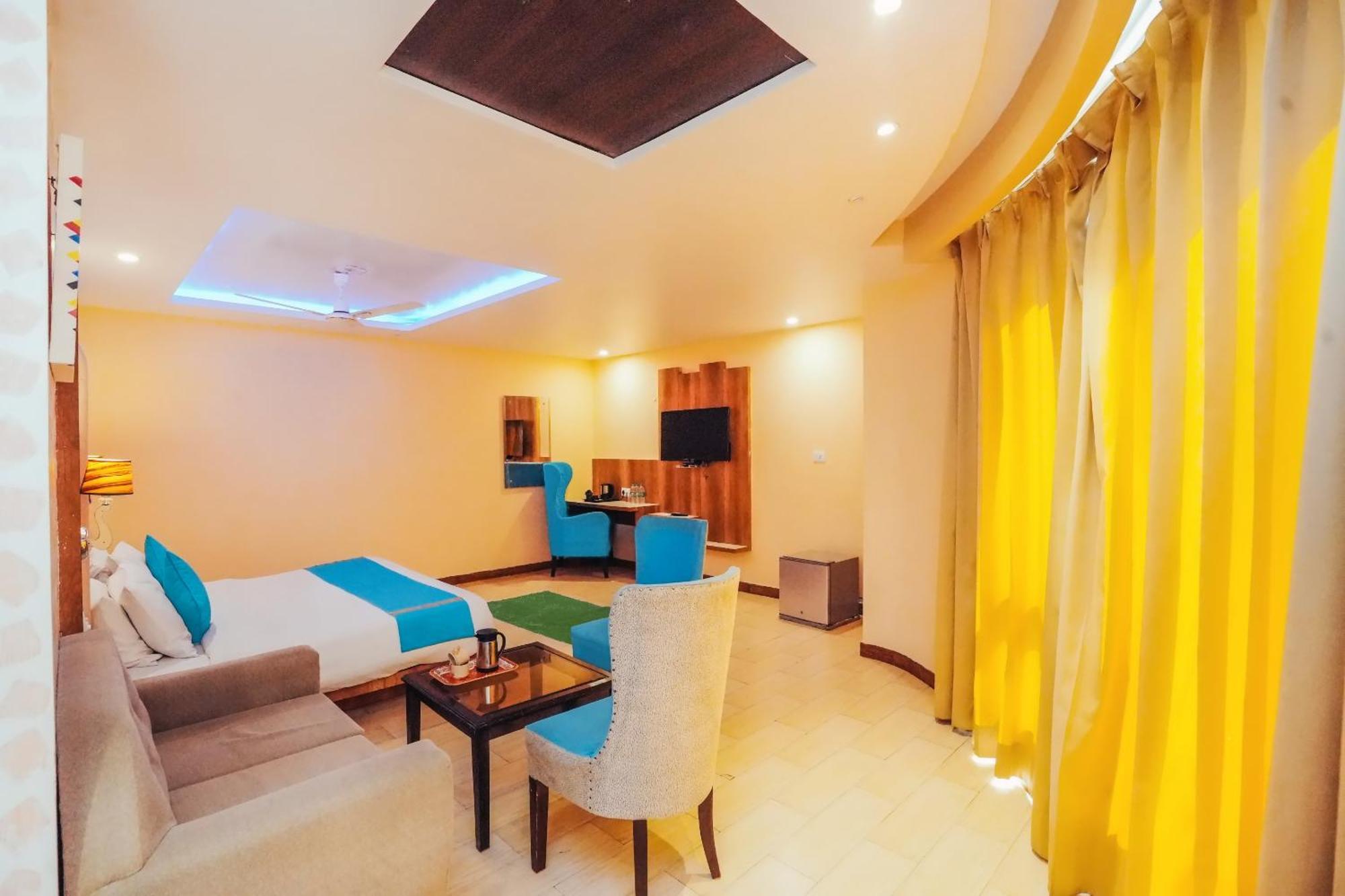 Aachman Nature Valley Resort Mashobra By Naina Staycation- Private Parking - Balcony And Valley View Rooms Shimla Exteriör bild